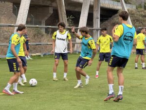 La UD Las Palmas cierra la semana de entrenamientos tras recibir al CD Leganés