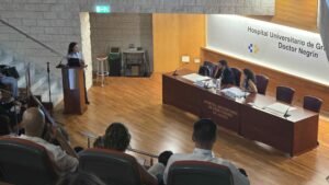 El Doctor Negrín acoge a más de cien expertos en cirugía para analizar avances de la especialidad