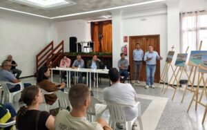El techado de la cancha del CEIP Luis Cortí de Becerril se inicia en noviembre