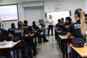 Policía Autonómica amplía su formación con 29 cursos en último trimestre