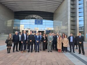 Gran Canaria presenta en Bruselas su modelo de comunidades energéticas y reclama mayor protagonismo para las regiones en la transición energética europea